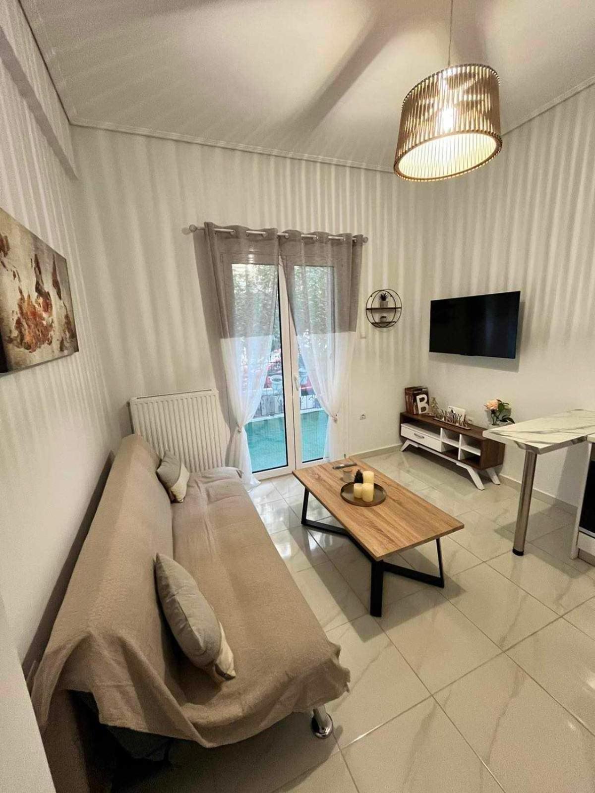 Elegant & Modern Apartment Near To Athens Riviera ピレウス エクステリア 写真